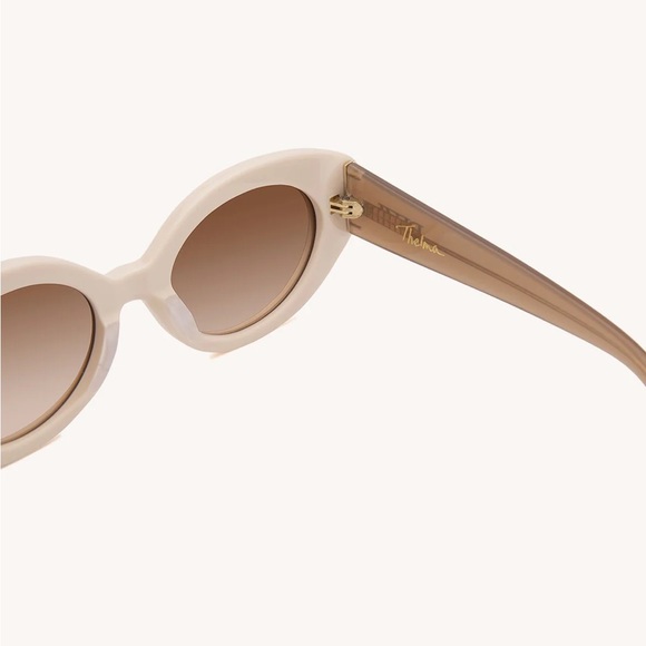 Dezi Sunglasses - Thelma - Picture 3 of 4